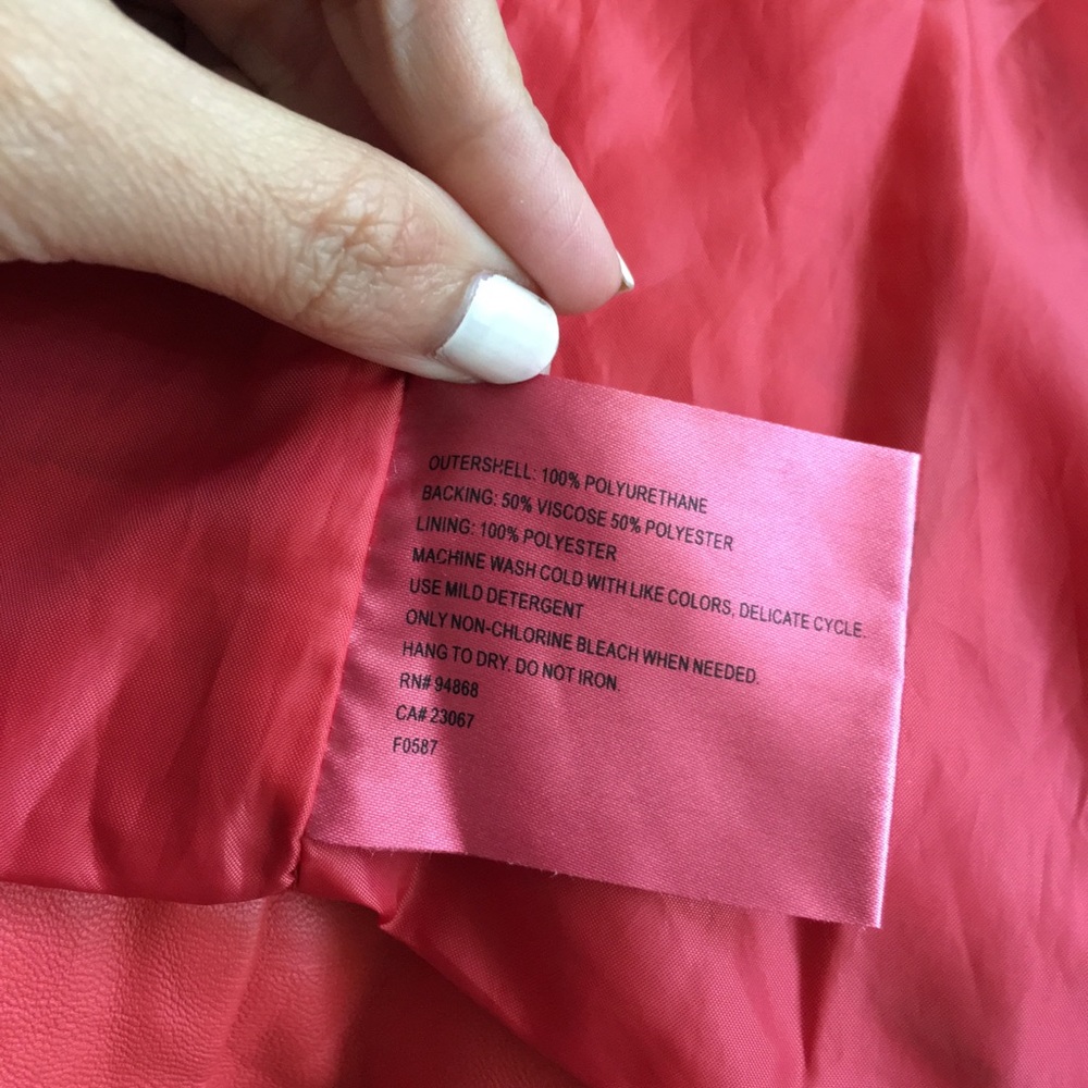 Red chicky Jacket - Picture 2 of 5